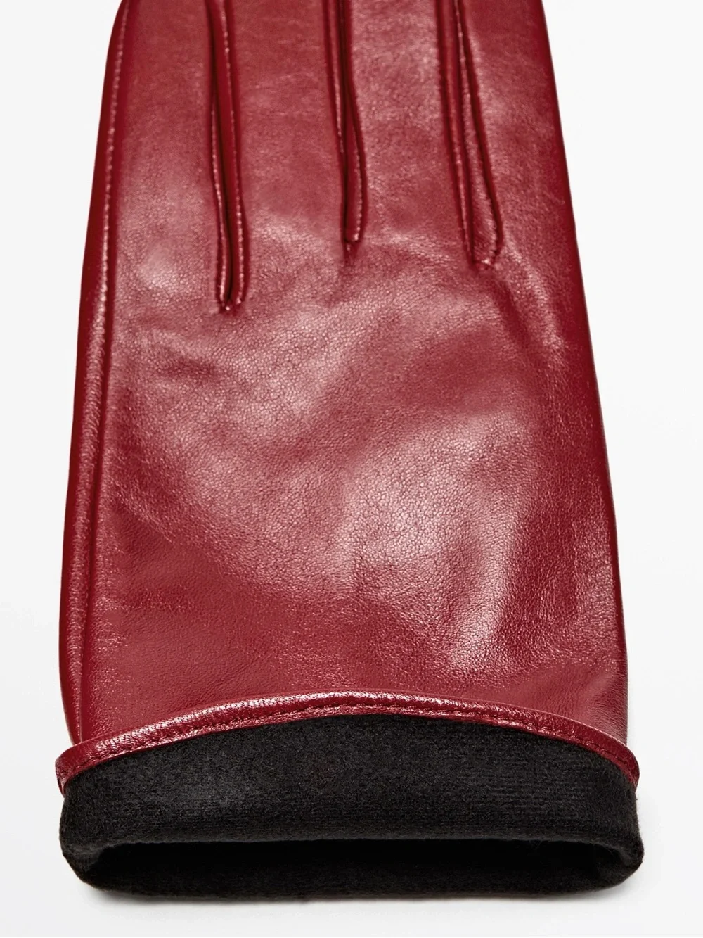 NWT. Massimo Dutti Red Gloves Made from Nappa-Finished Goatskin Leather. Size M.